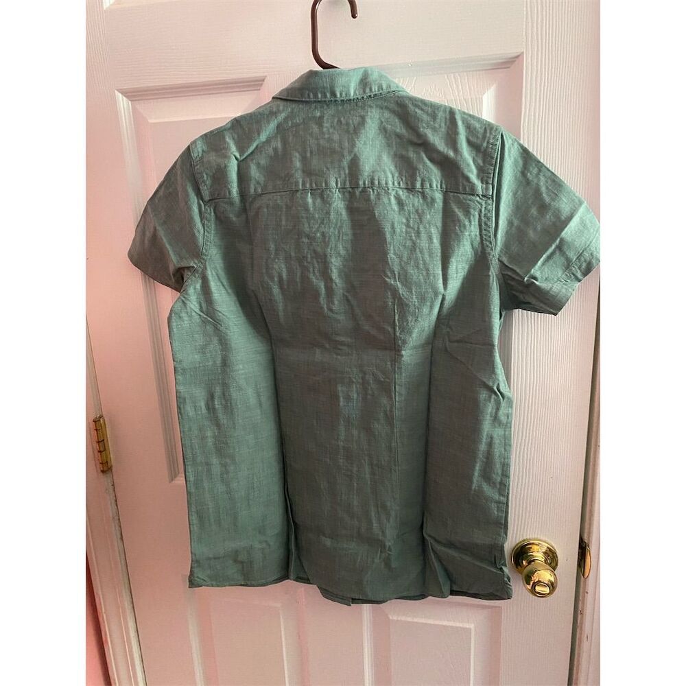 L.L. Bean Women's M Green Button-Up Shirt Short Sleeve Casual Top - Picture 3 of 3
